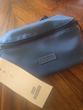 Ucon Acrobatics Gray Blue Jona MED Sling Crossbody Shoulder Bag - NWT
